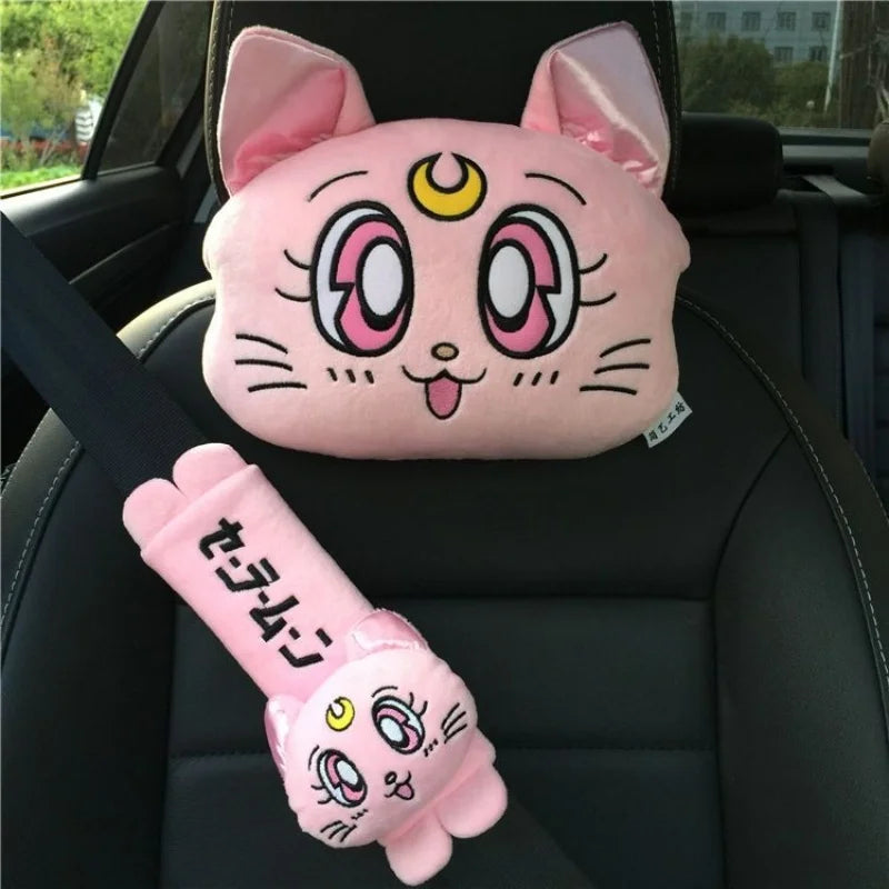 Универсална плюшена възглавница за автомобилен подглавник Lucy Cat – опора за врат и рамене