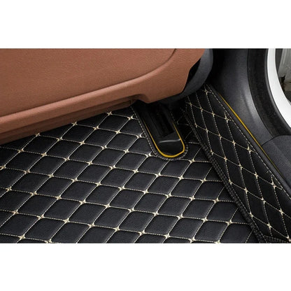 Кожени подови стелки за Toyota Yaris Cross (2024–2026), водоустойчиви и противоплъзгащи